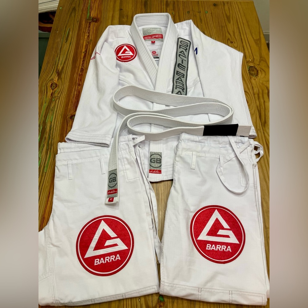 Gracie Barra Men's White Gi with Red Logo - Jiu-Jitsu Kimono